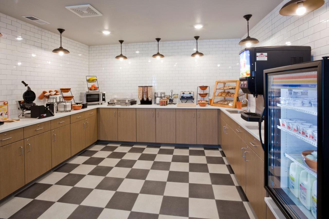 Grandstay Hotel & Suites Rock Valley 외부 사진