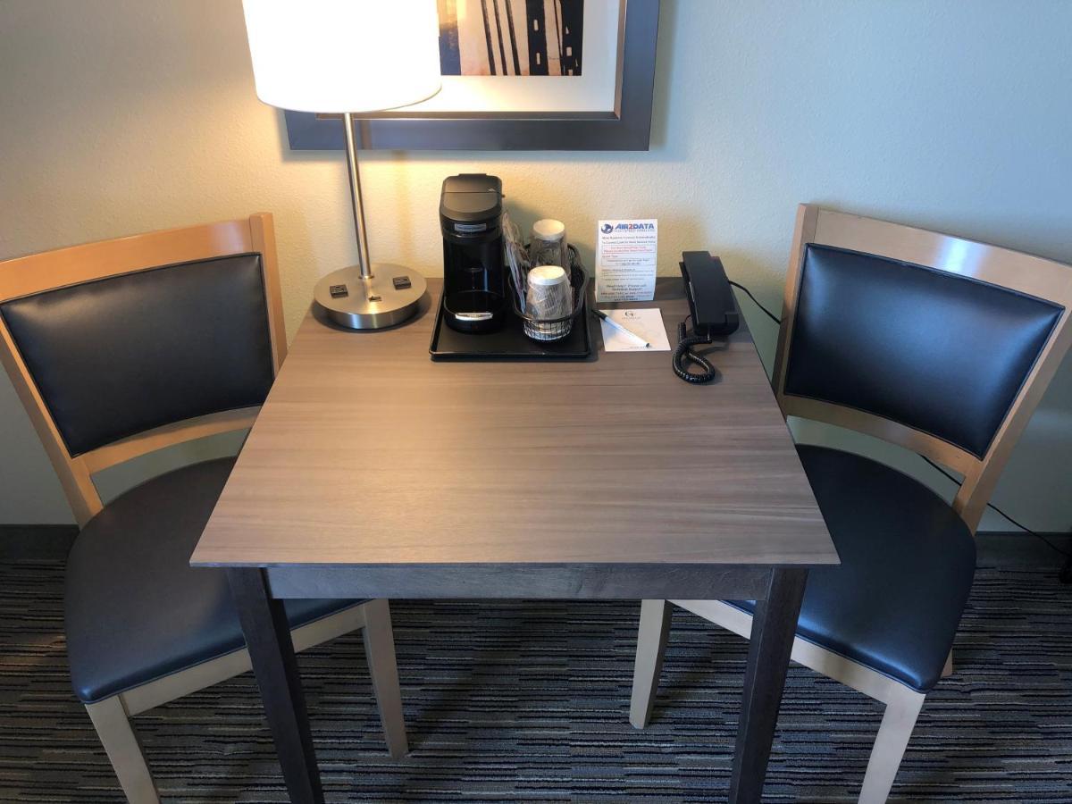 Grandstay Hotel & Suites Rock Valley 외부 사진